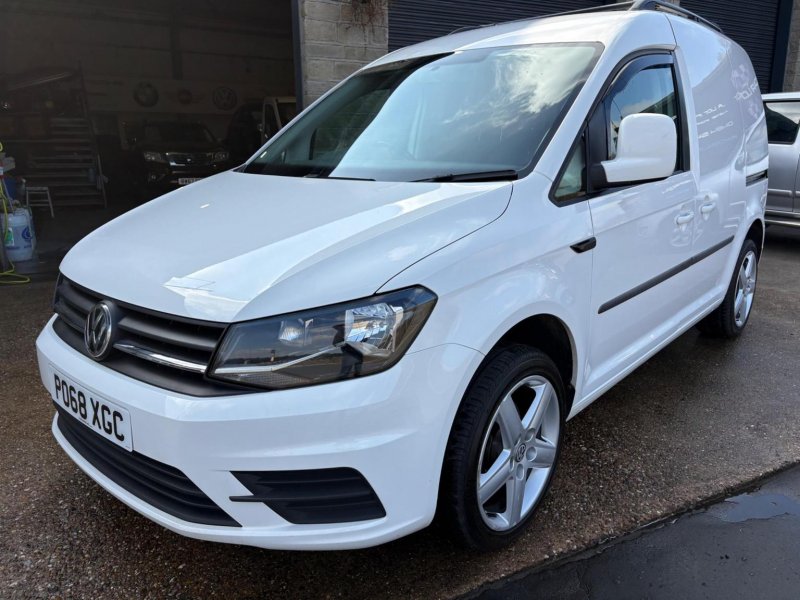VOLKSWAGEN CADDY