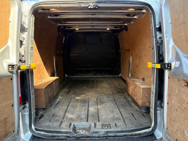 FORD TRANSIT CUSTOM