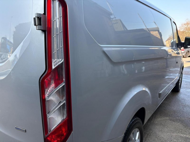 FORD TRANSIT CUSTOM