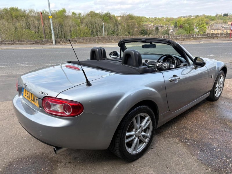 MAZDA MX-5