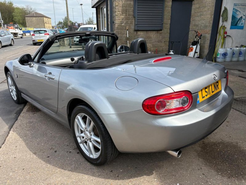 MAZDA MX-5