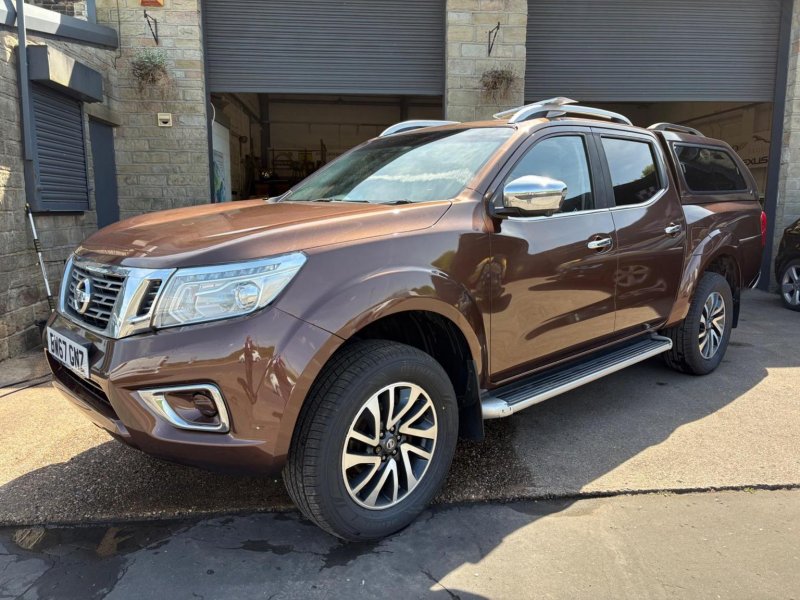 NISSAN NAVARA