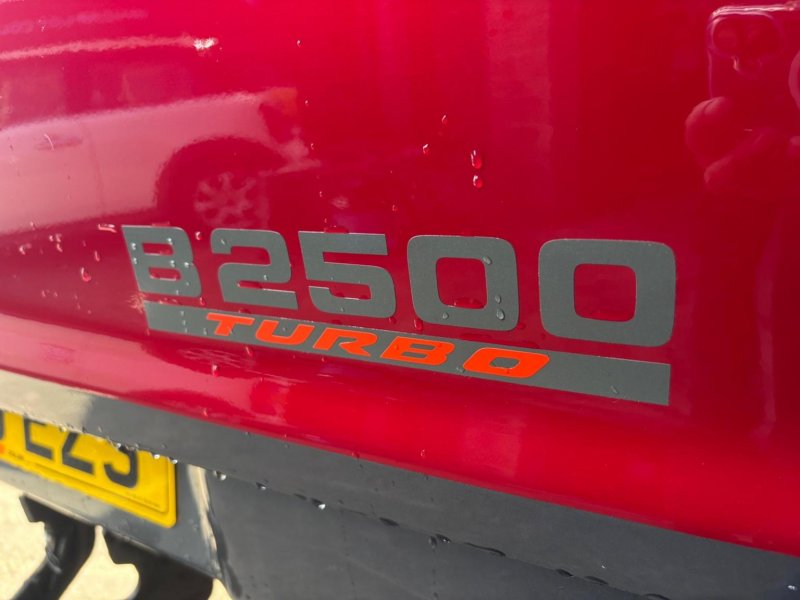 MAZDA B2500