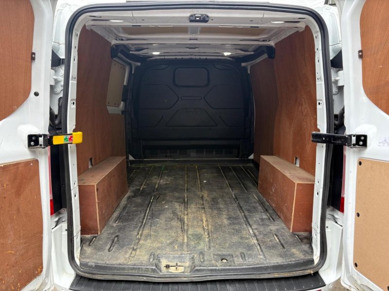 FORD TRANSIT CUSTOM