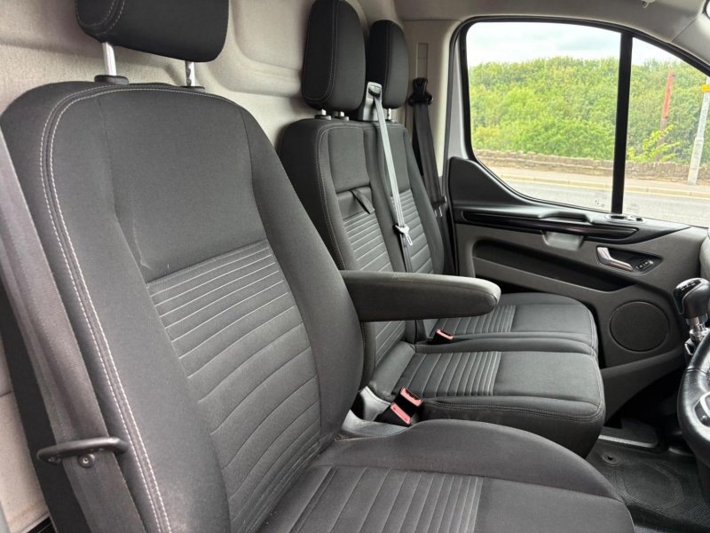 FORD TRANSIT CUSTOM