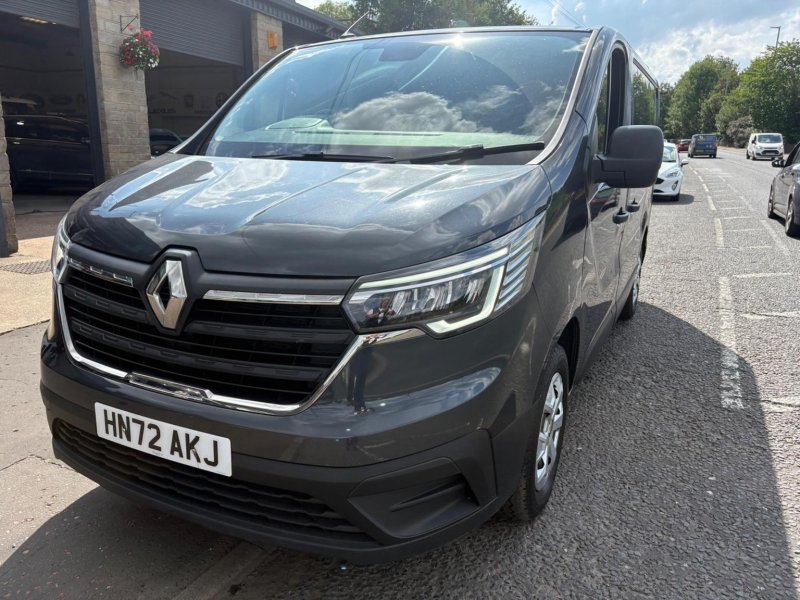RENAULT TRAFIC